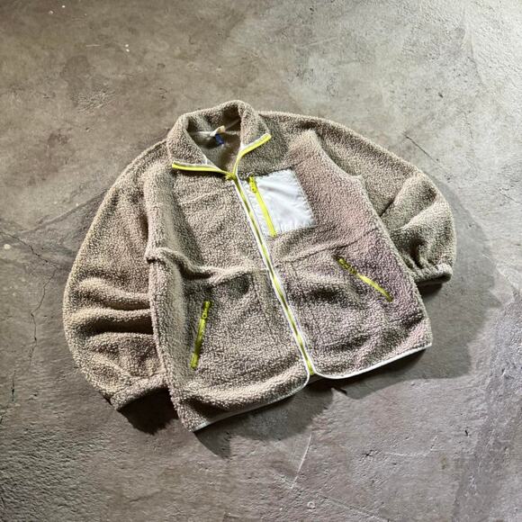 Tan Oatmeal Deep Pile Style Fleece - Picture 4 of 8